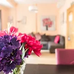 Apartamentos Madrid Xxxiii - Alojamiento De Temporada